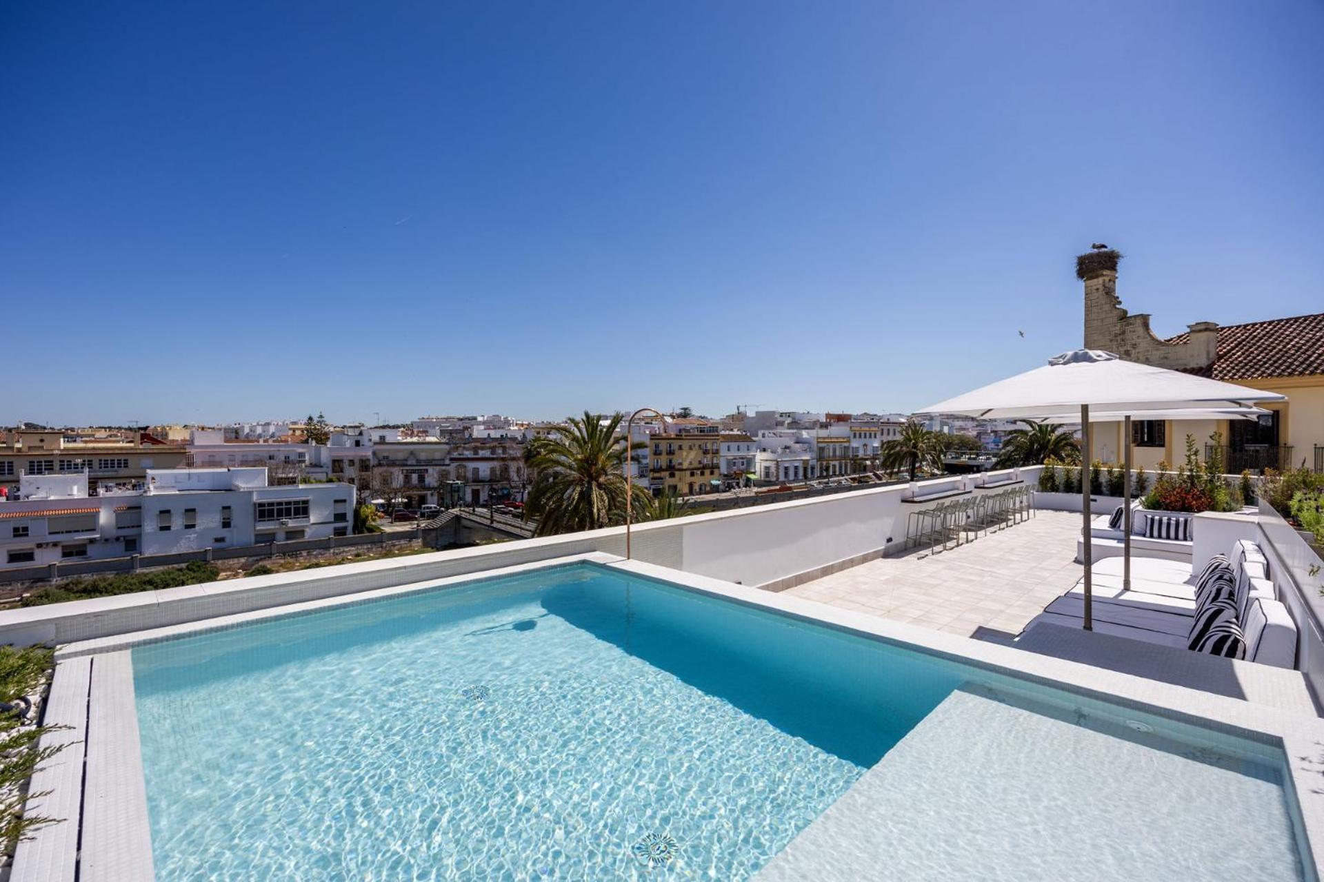 Casa De La Vega Suites Chiclana de la Frontera Exterior photo